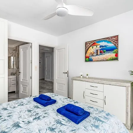 Mirabella By Interhome