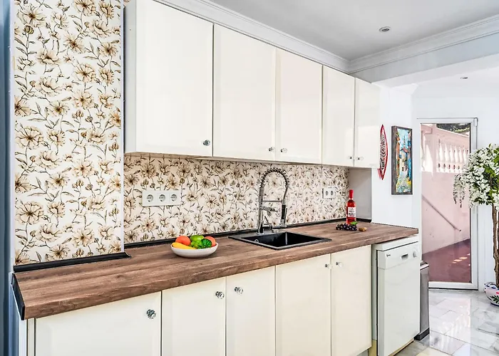 Mirabella By Interhome * Εστεπόνα