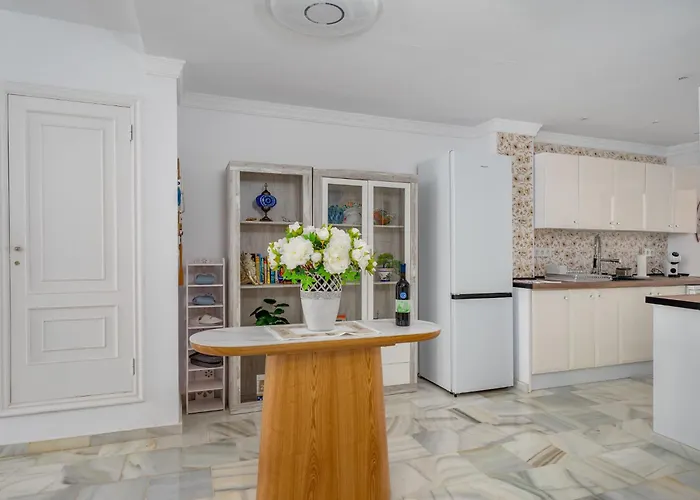 Mirabella By Interhome